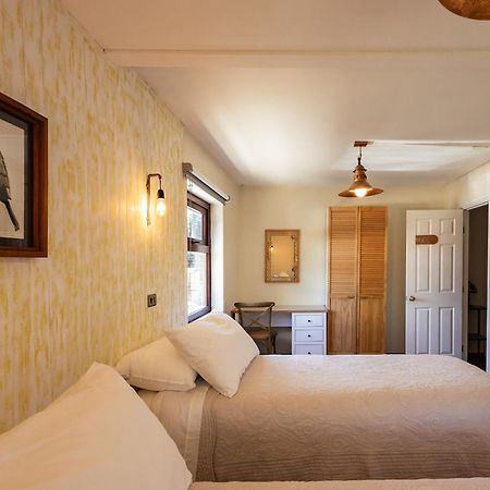 Abriga Bed And Breakfast Coyhaique Ngoại thất bức ảnh
